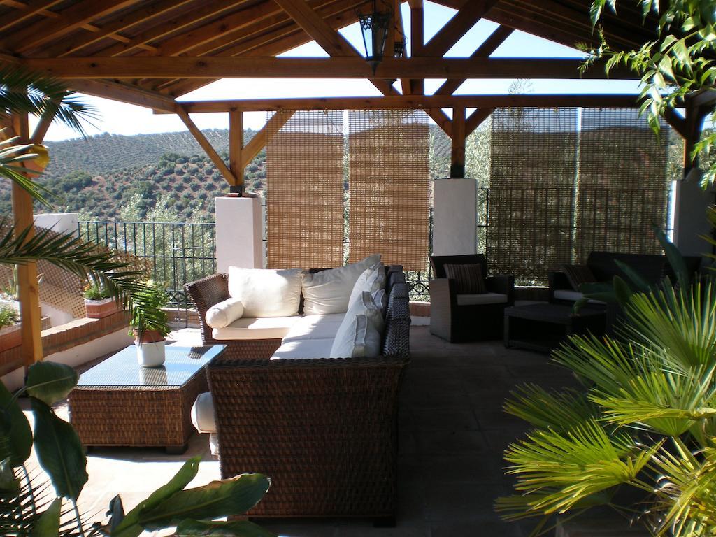 Cortijo La Haza Bed & Breakfast Iznajar Bagian luar foto